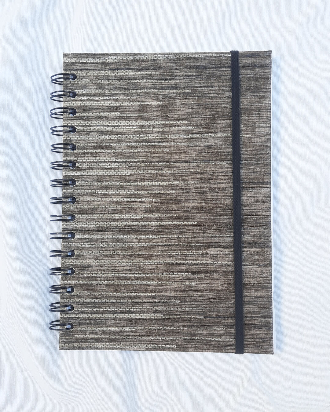 Cuaderno A5 con hojas blancas y wire-o - Imagen 3