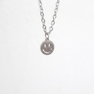 Colgante con forma de smiley de acero inoxidable